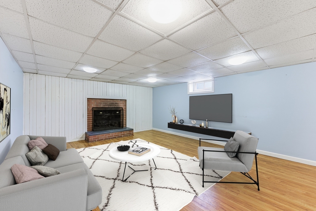 25 Dale Street Ludlow, MA 01056 - Photo 29 of 41