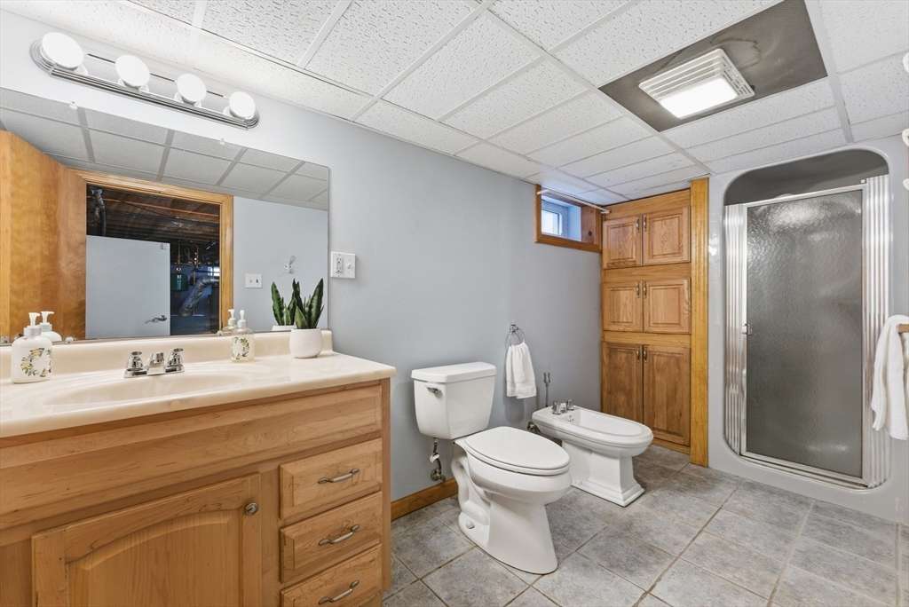 25 Dale Street Ludlow, MA 01056 - Photo 34 of 41