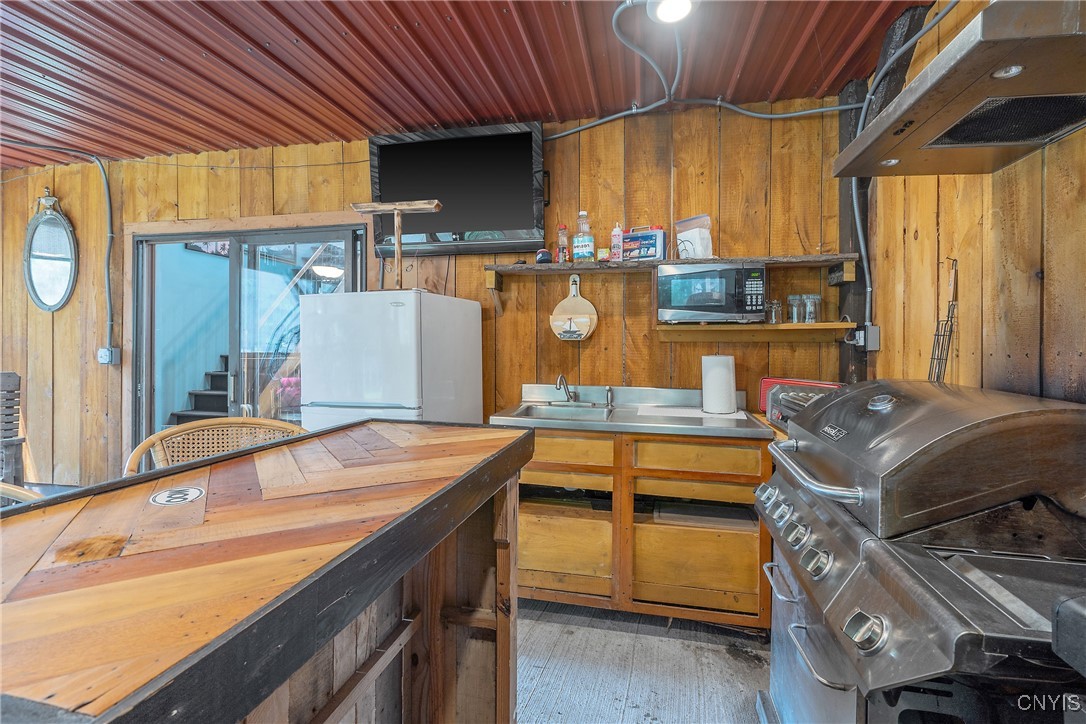 2012 Pleasant Avenue Vienna, NY 13308 - Photo 30 of 50