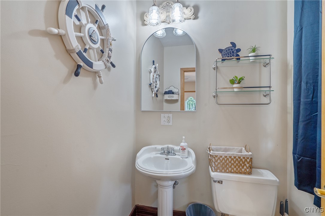 2012 Pleasant Avenue Vienna, NY 13308 - Photo 9 of 50