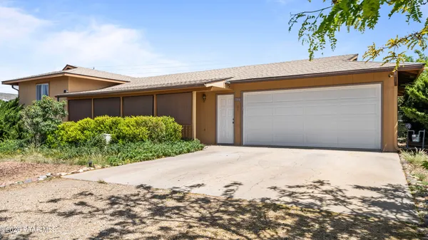 $395,000 | 3919 North Constance Drive, Prescott Valley, AZ 86314