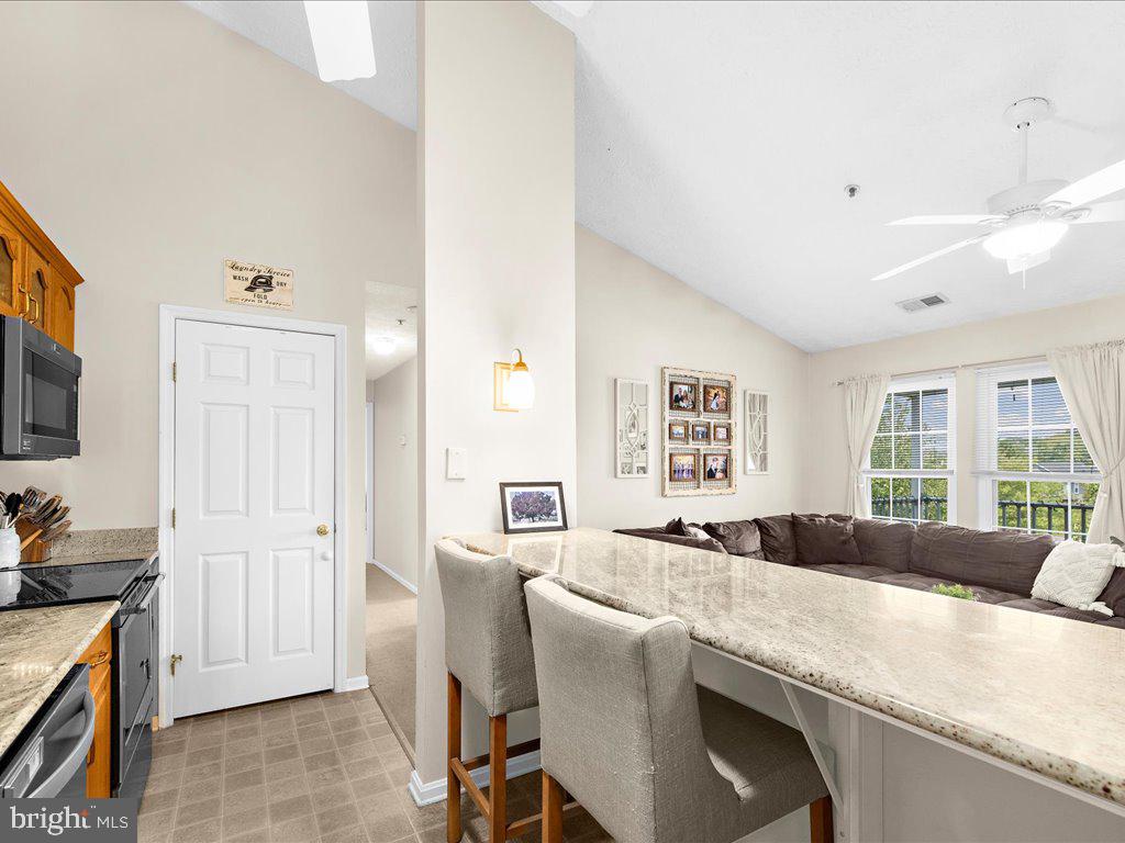 871 Deering Road, Unit 9M Pasadena, MD 21122 - Photo 10 of 27 Gallery Image 10