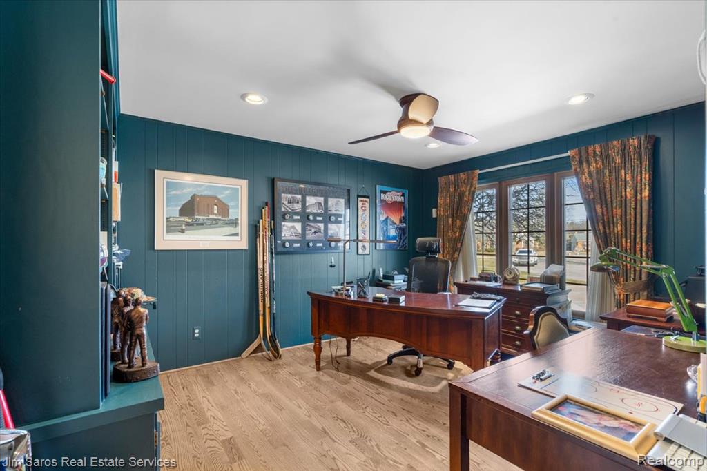 75 South Duval Road Grosse Pointe Shores, MI 48236 - Photo 21 of 50
