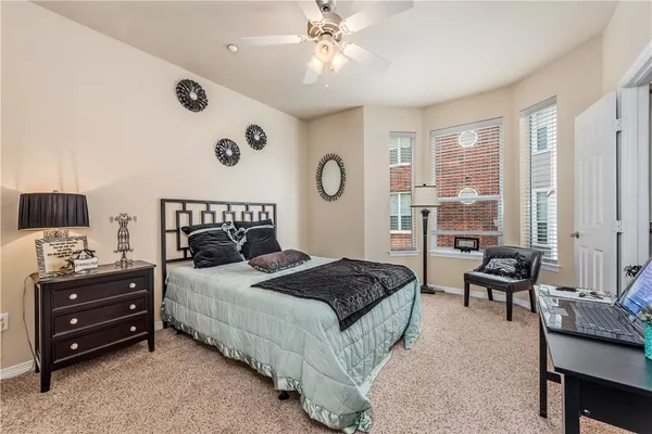 $2,000 | 1198 Jones-Butler Road, Unit 3013, College Station, TX 77840