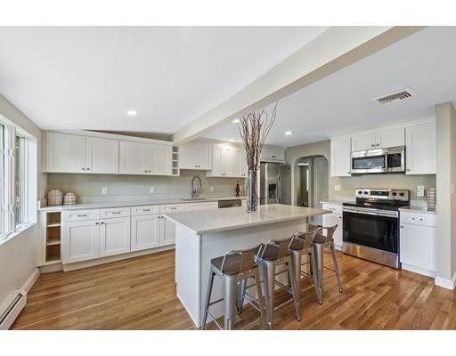 4 Meadow Brook Road Lynn, MA 01905 - Photo 6 of 23 Gallery Image 6
