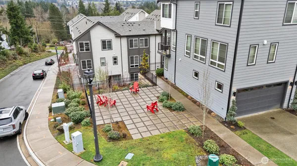 $675,000 | 18875 67th Place Northeast, Unit 4, Kenmore, WA 98028