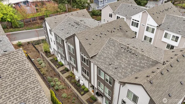 $675,000 | 18875 67th Place Northeast, Unit 4, Kenmore, WA 98028