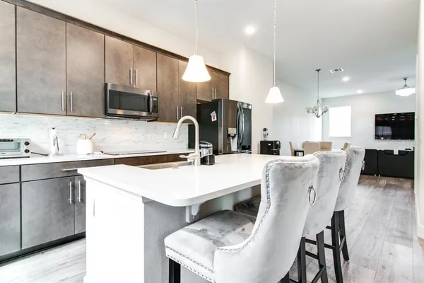 $2,995 | 3439 Norman Lewis Alley, Orlando, FL 32828