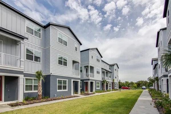 $2,995 | 3439 Norman Lewis Alley, Orlando, FL 32828