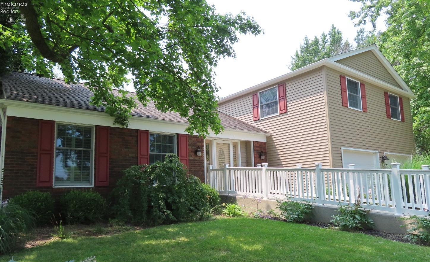 2110 Scheid Road Huron, OH 44839 - Photo 1 of 40 Gallery Image 1