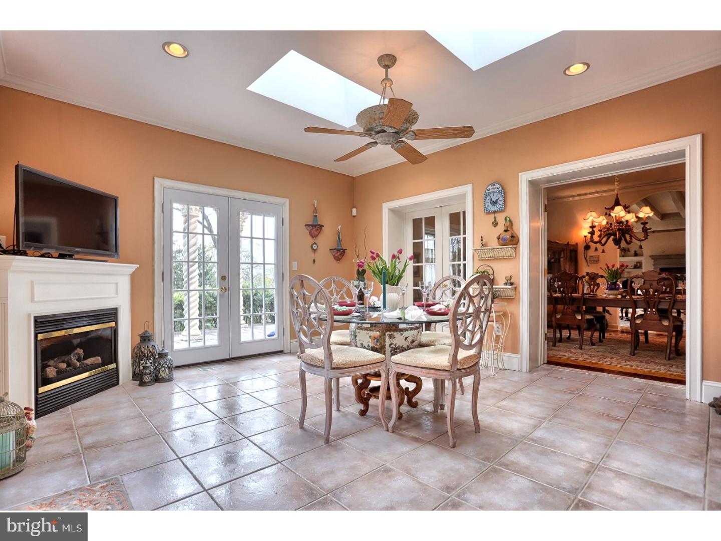 365 Gulph Hills Road Wayne, PA 19087 - Photo 6 of 25 Breakfast Room