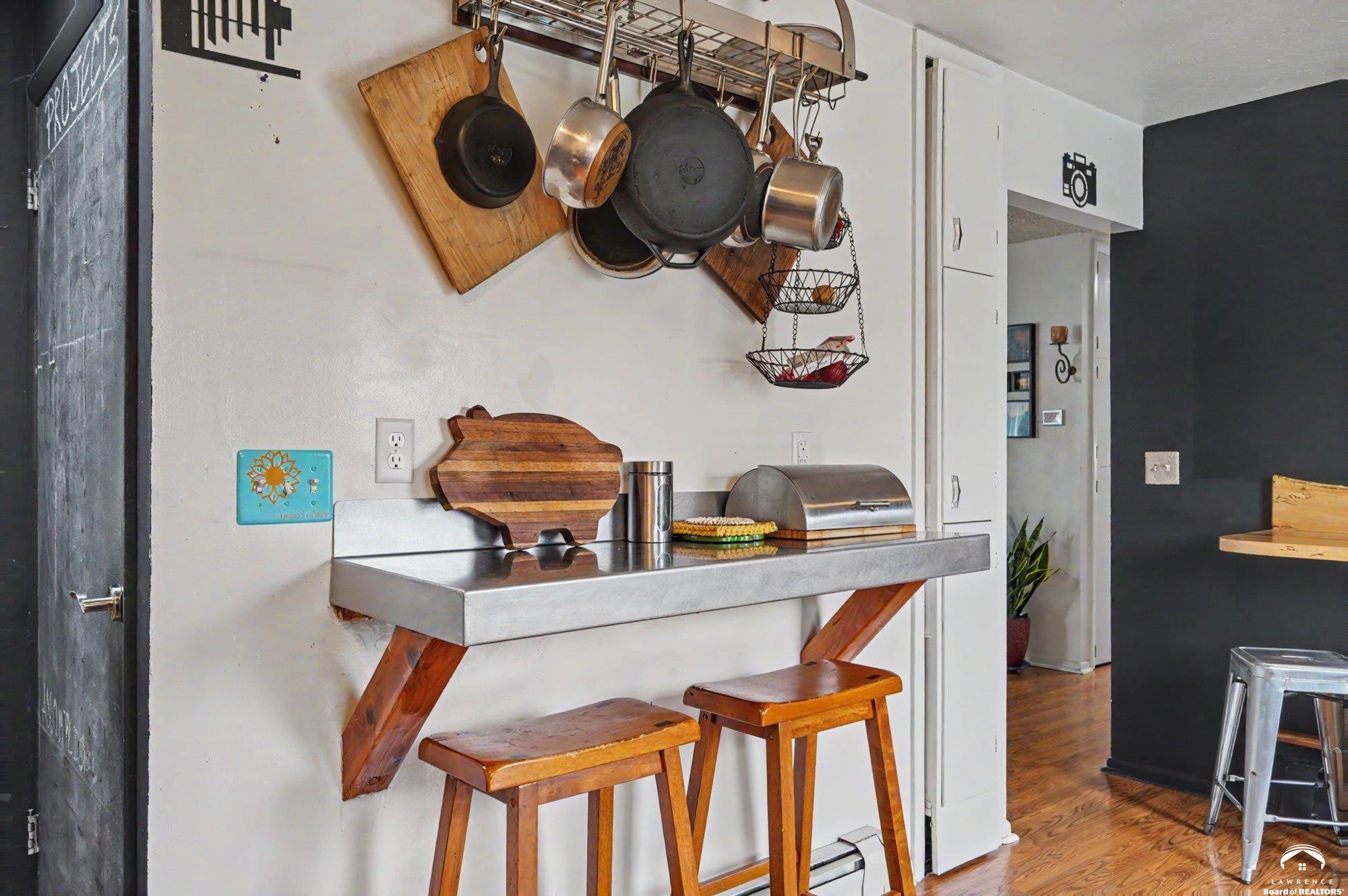 1447 Summit Street Lawrence, KS 66044 - Photo 15 of 73