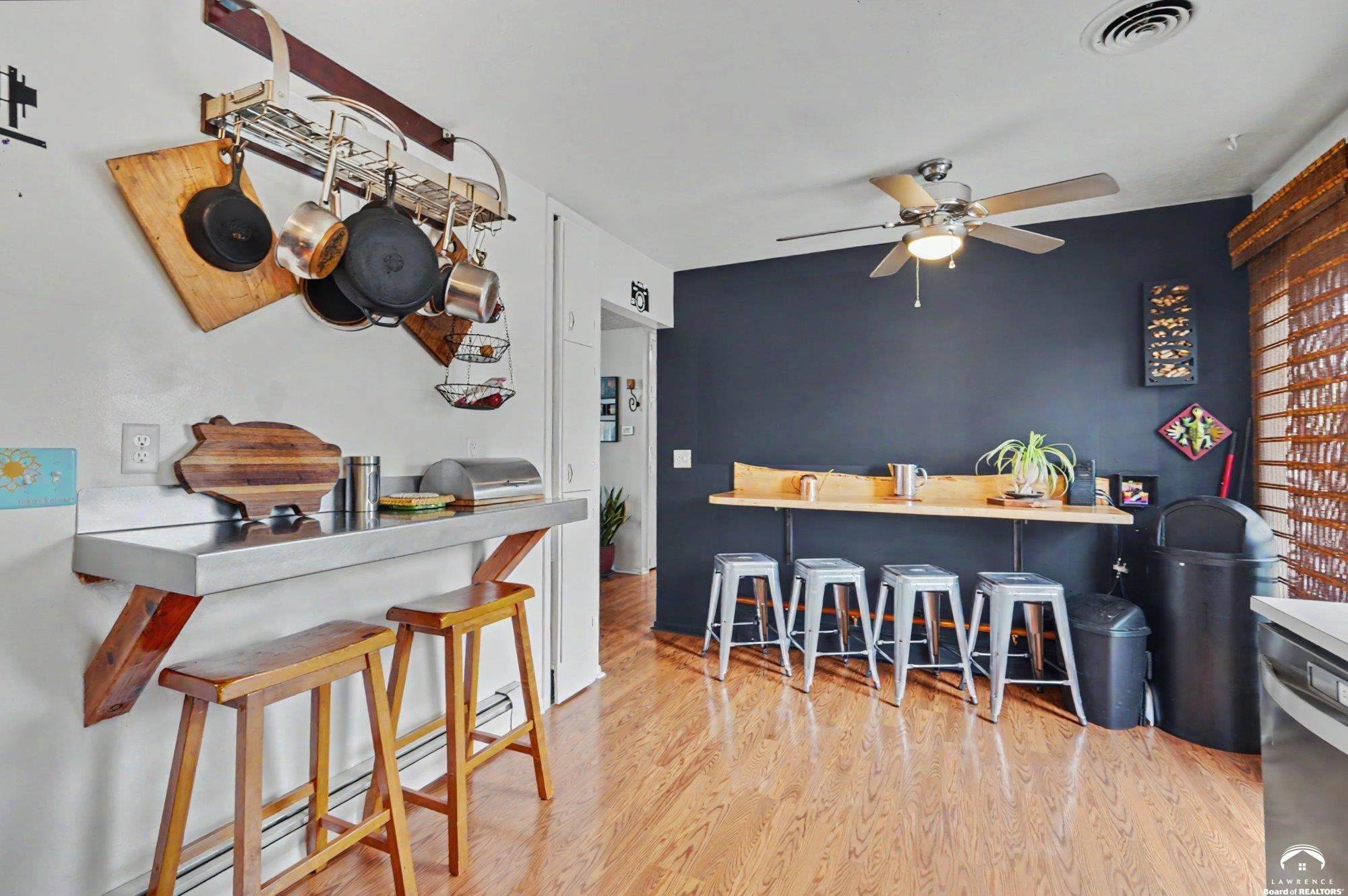 1447 Summit Street Lawrence, KS 66044 - Photo 16 of 73