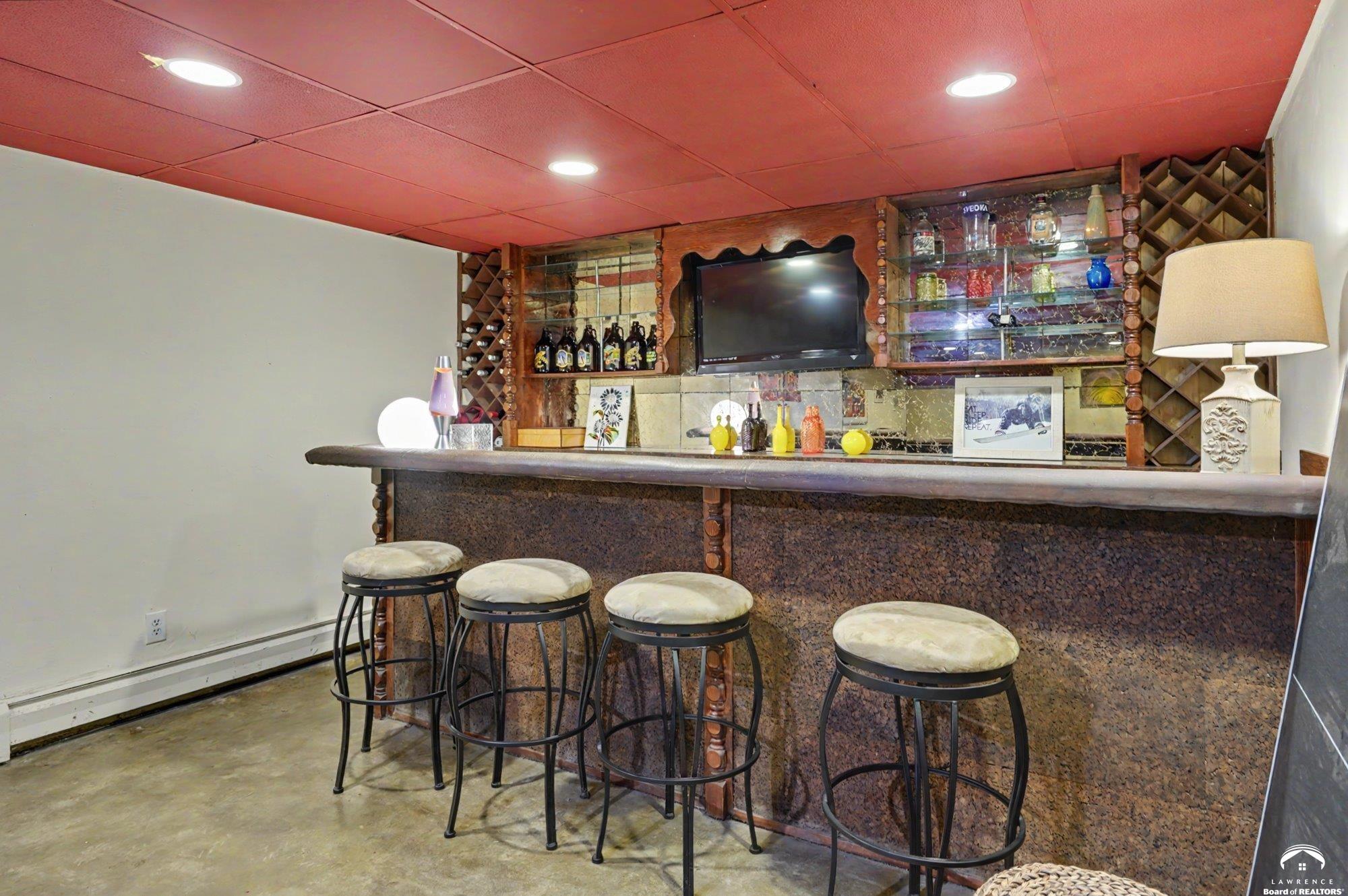 1447 Summit Street Lawrence, KS 66044 - Photo 32 of 73