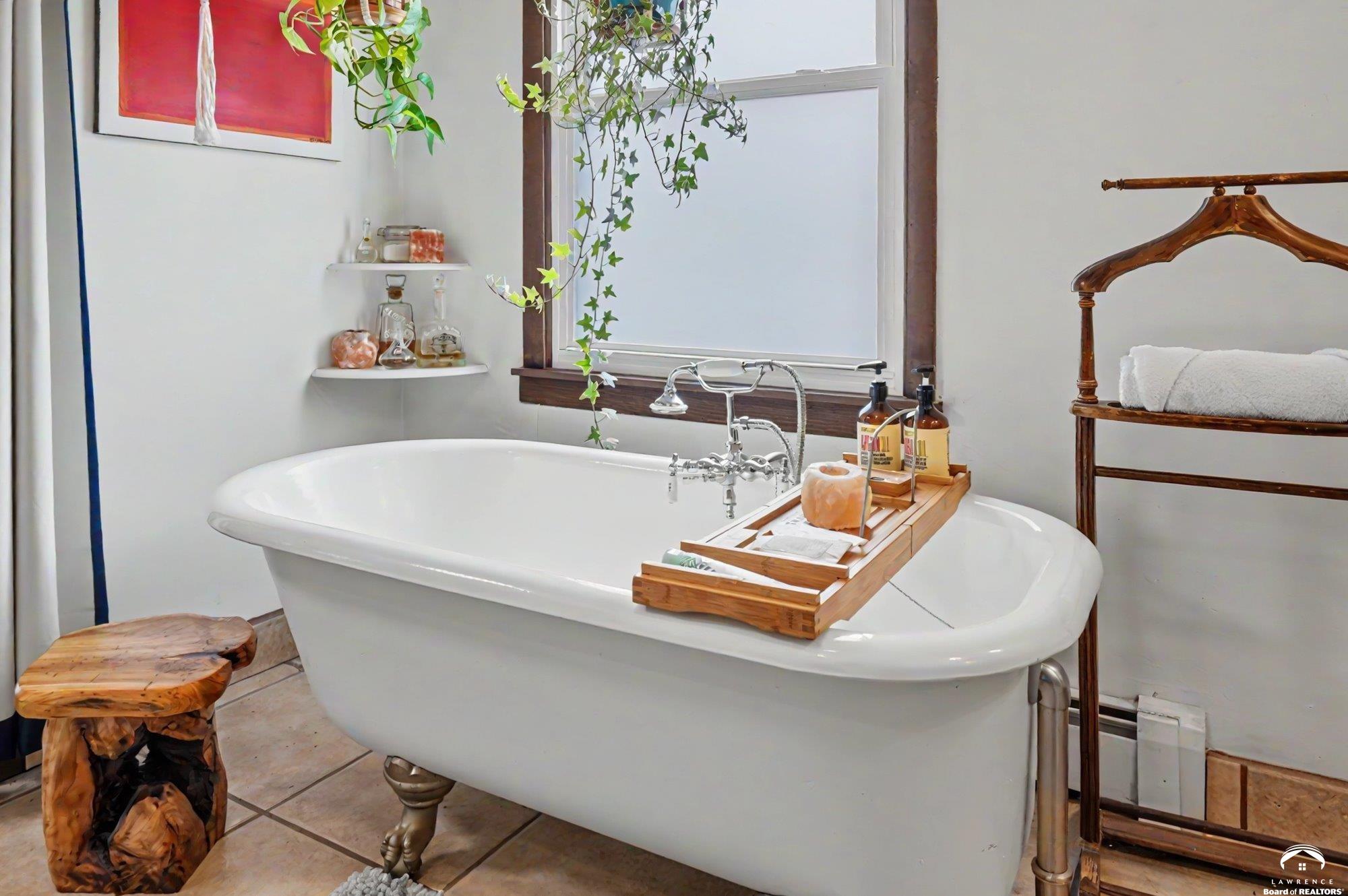 1447 Summit Street Lawrence, KS 66044 - Photo 51 of 73