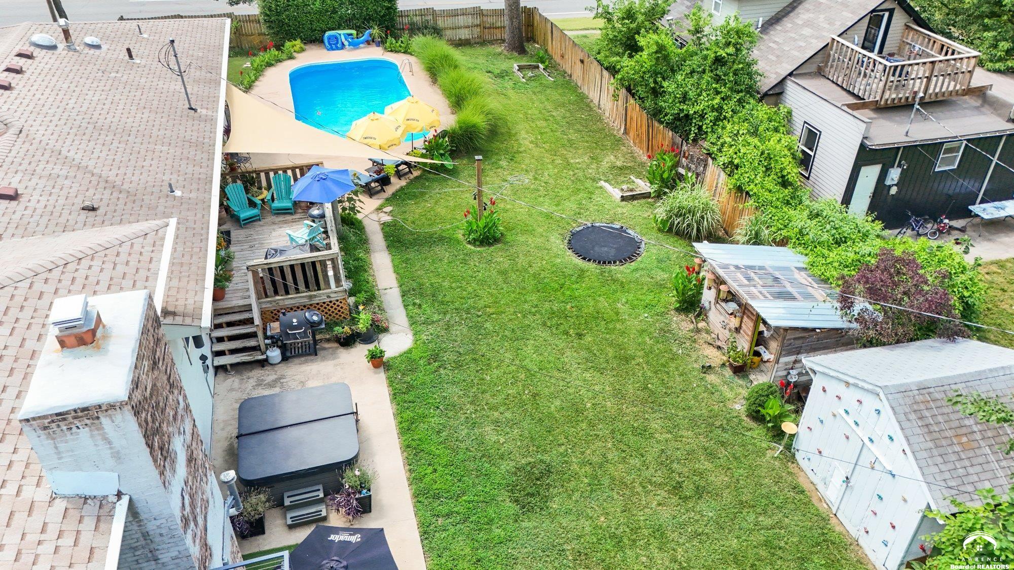 1447 Summit Street Lawrence, KS 66044 - Photo 57 of 73