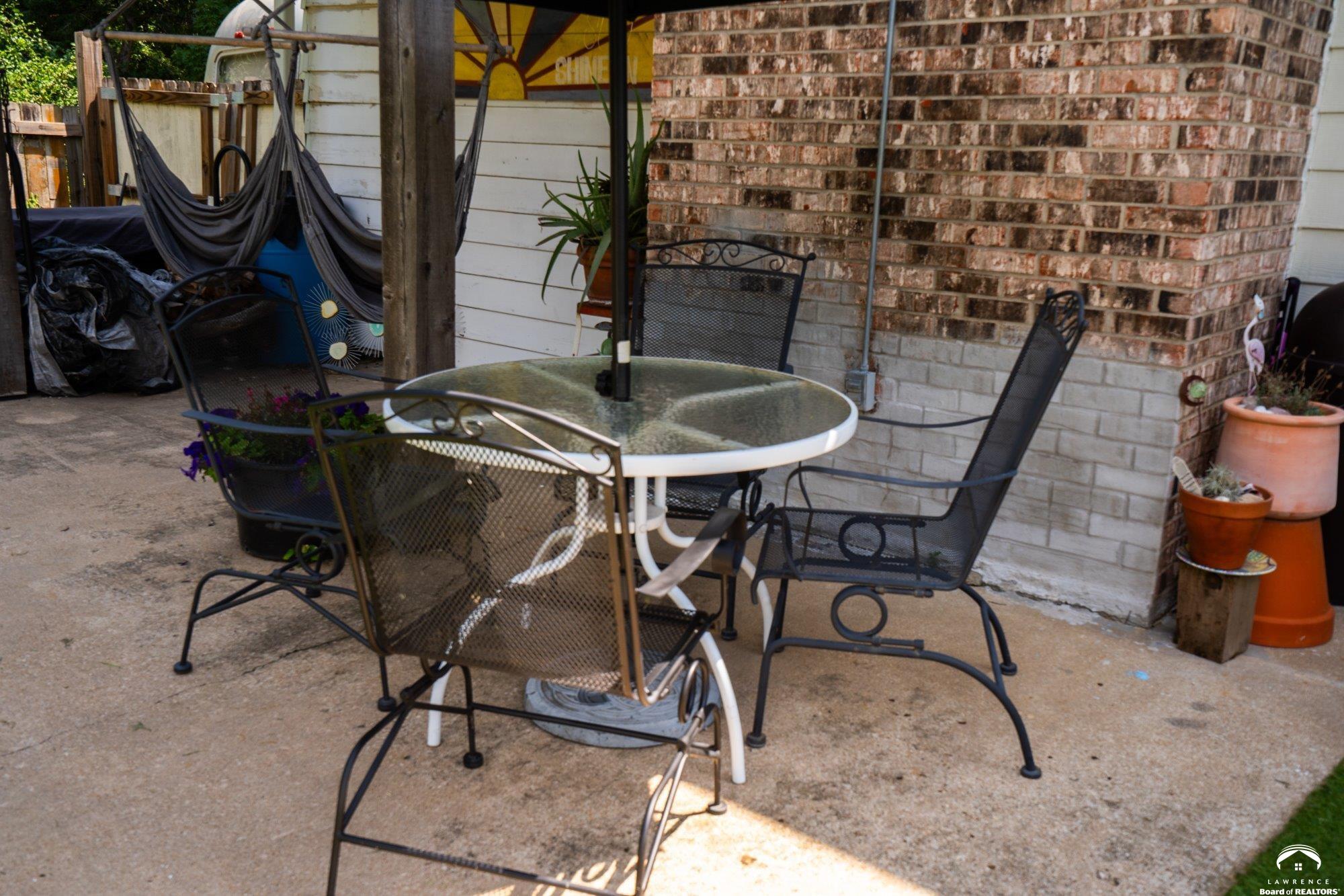 1447 Summit Street Lawrence, KS 66044 - Photo 64 of 73