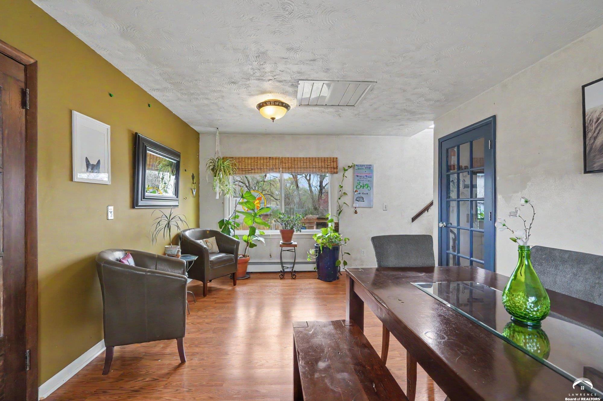 1447 Summit Street Lawrence, KS 66044 - Photo 10 of 73