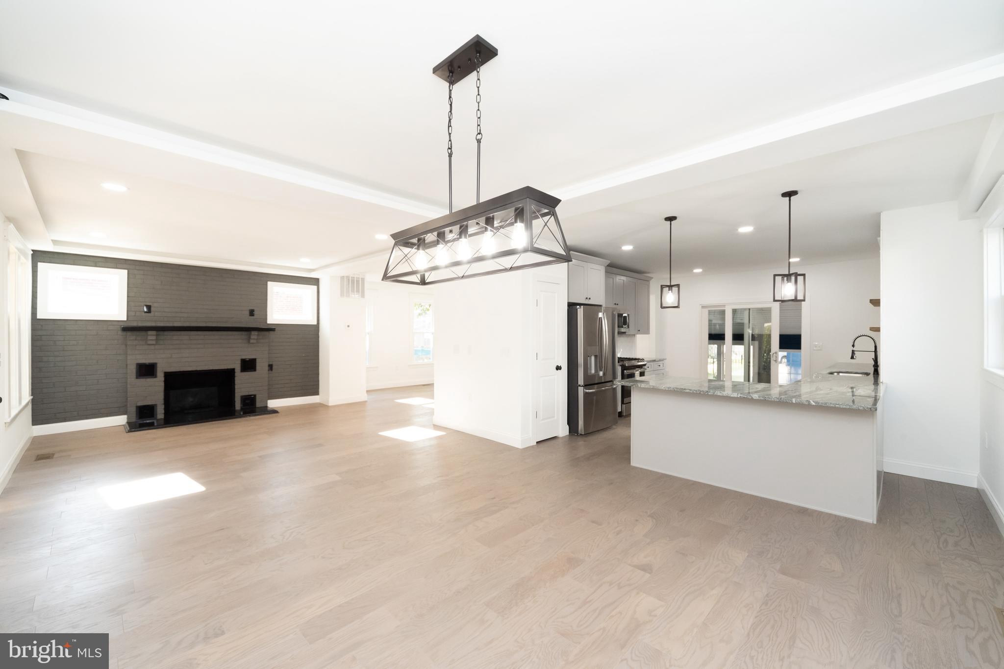 242 Mallow Hill Road Baltimore, MD 21229 - Photo 11 of 39