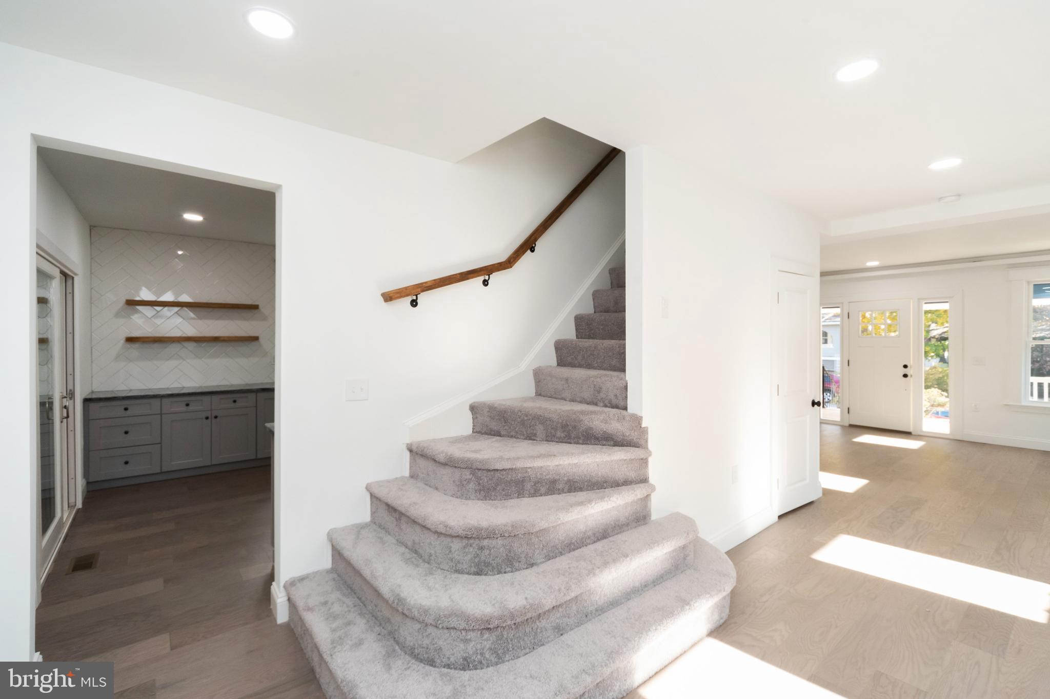 242 Mallow Hill Road Baltimore, MD 21229 - Photo 19 of 39