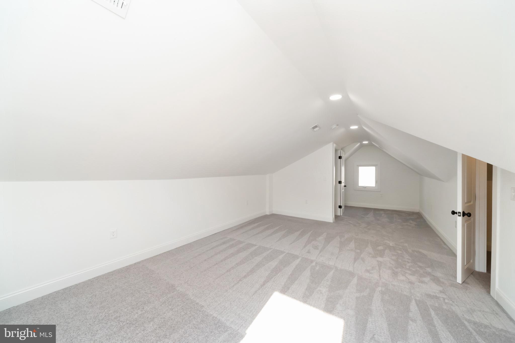 242 Mallow Hill Road Baltimore, MD 21229 - Photo 33 of 39