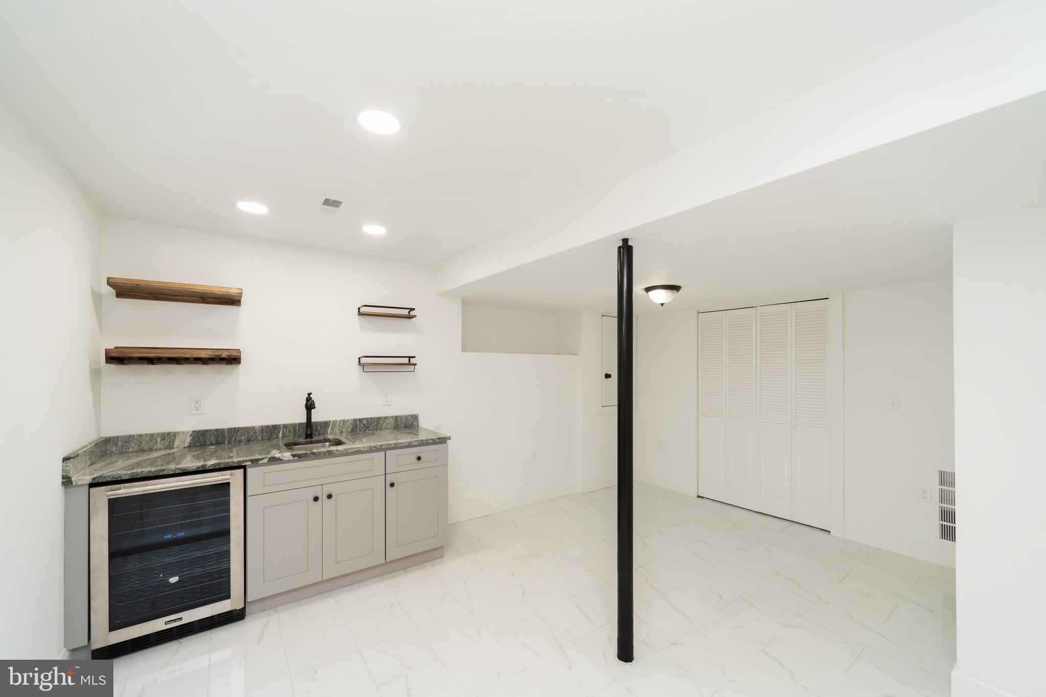 242 Mallow Hill Road Baltimore, MD 21229 - Photo 35 of 39