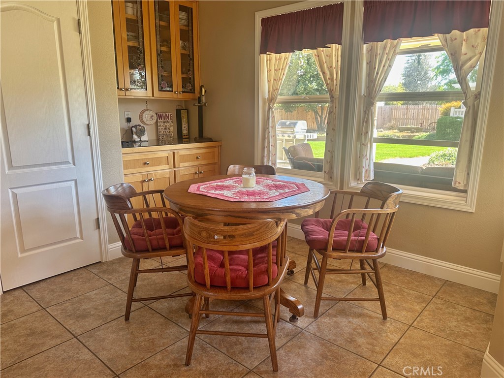 4175 Spyglass Road Chico, CA 95973 - Photo 14 of 44