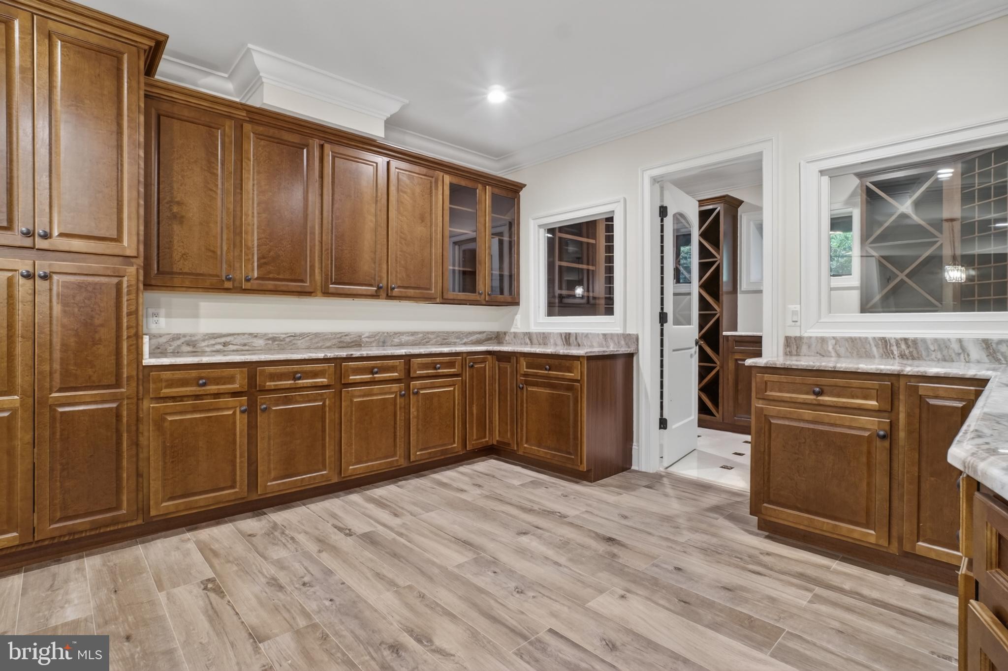 7112 Georgetown Pike McLean, VA 22101 - Photo 40 of 59 Lower Level Wet Bar