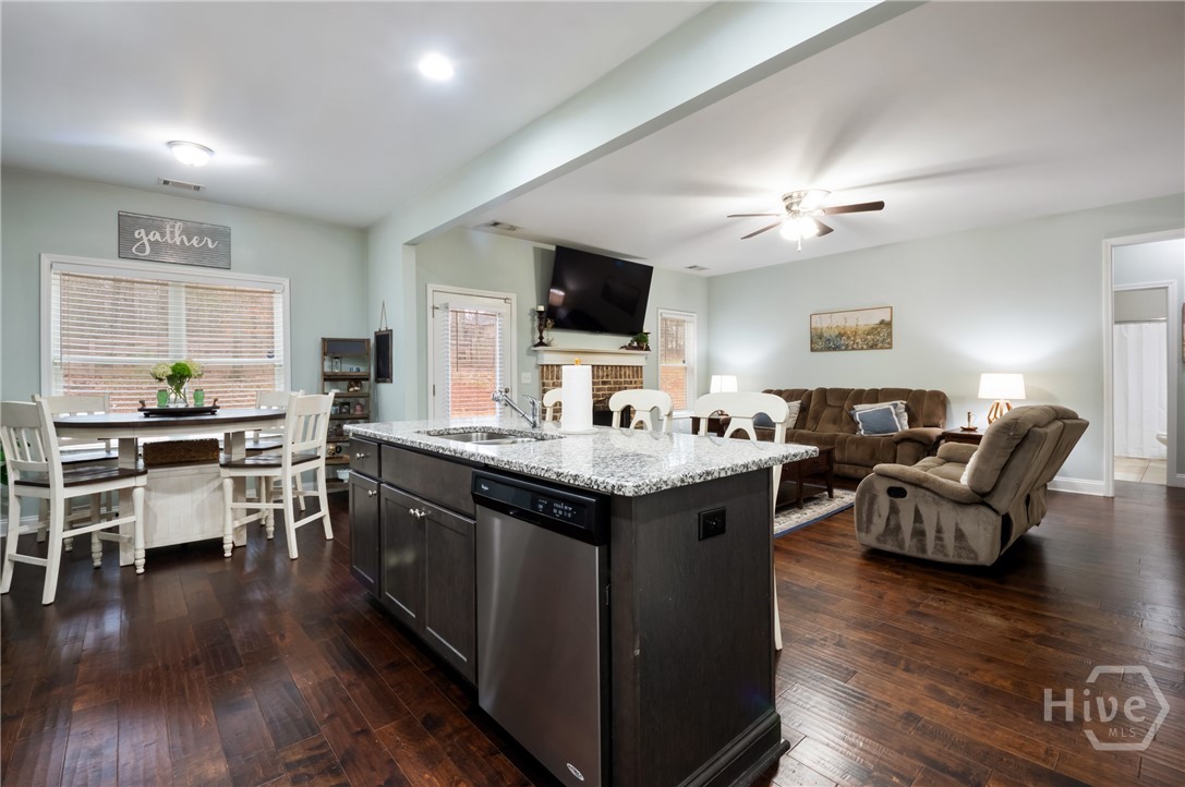 110 Spetchley Way Bogart, GA 30622 - Photo 14 of 37 Gallery Image 14
