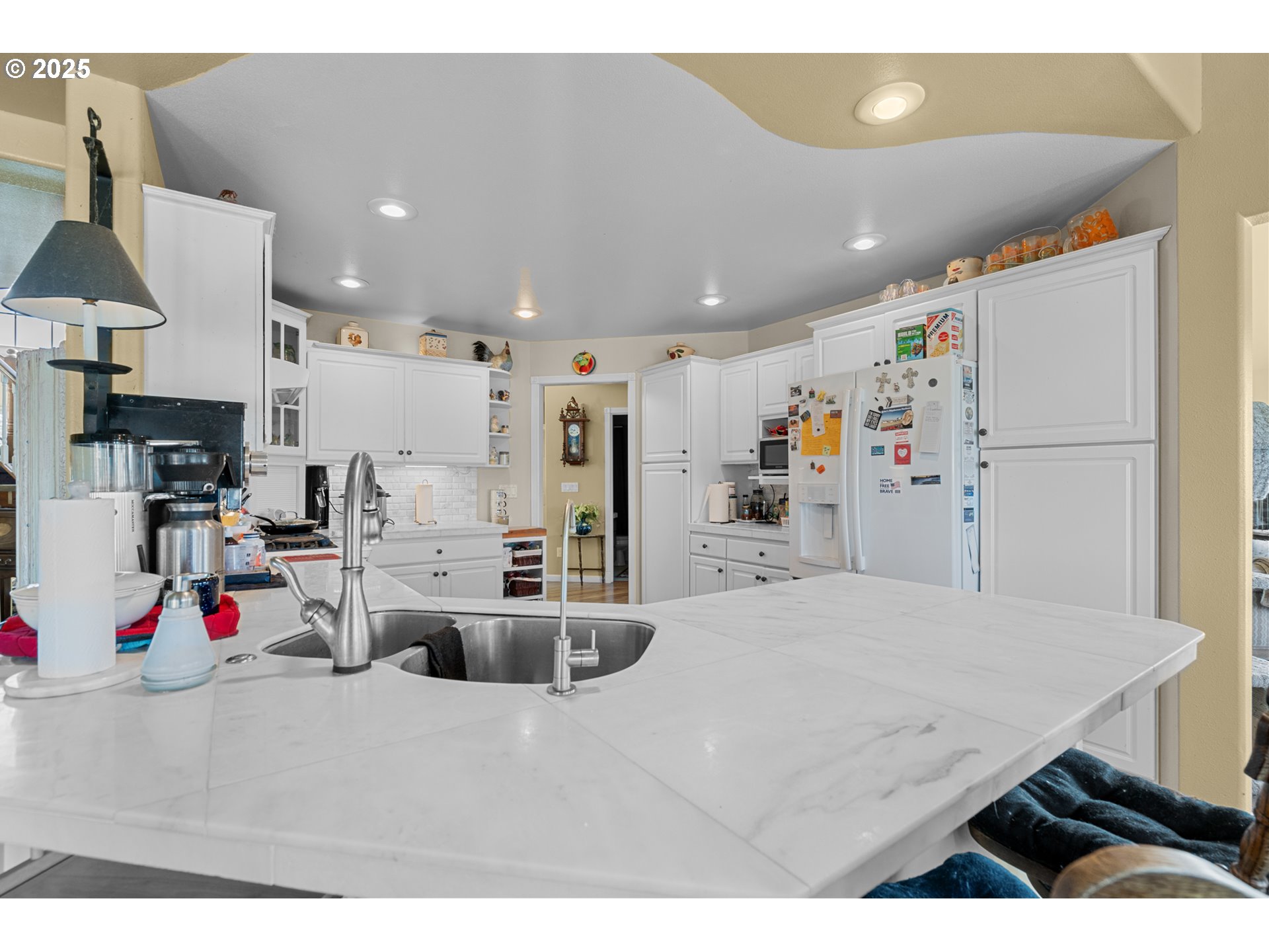 300 Golf Course Road Echo, OR 97826 - Photo 11 of 47 Kitchen