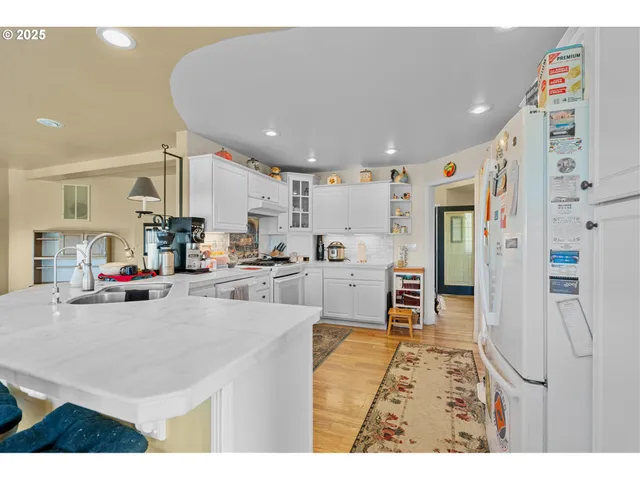 $700,000 | 300 Golf Course Road, Echo, OR 97826