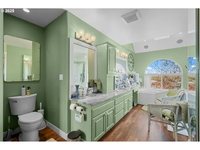 $700,000 | 300 Golf Course Road, Echo, OR 97826