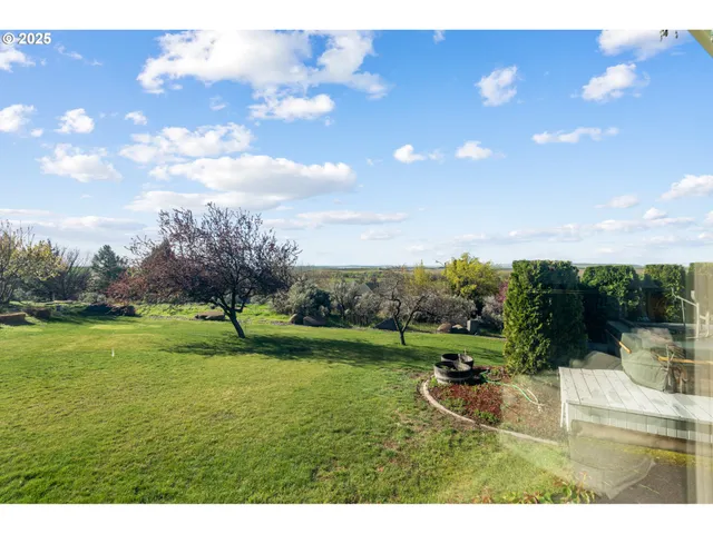 $700,000 | 300 Golf Course Road, Echo, OR 97826