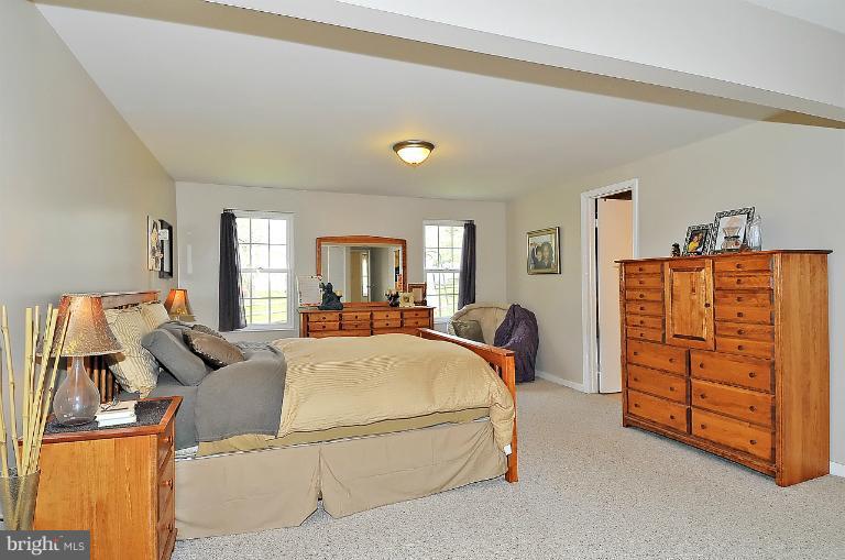 6137 Waiting Spring Columbia, MD 21045 - Photo 2 of 27 Bedroom (Master)