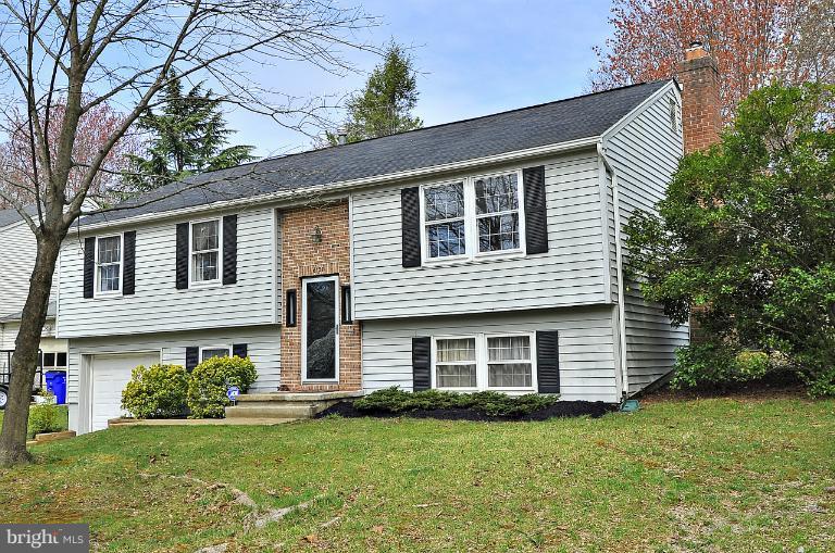 6137 Waiting Spring Columbia, MD 21045 - Photo 27 of 27 Exterior (Front)