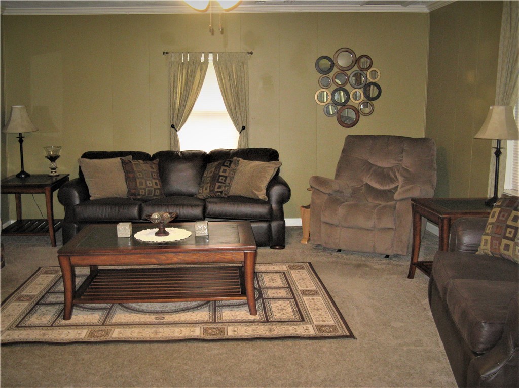 2004 Broadway Lake Road Anderson, SC 29621 - Photo 2 of 19 Gallery Image 2
