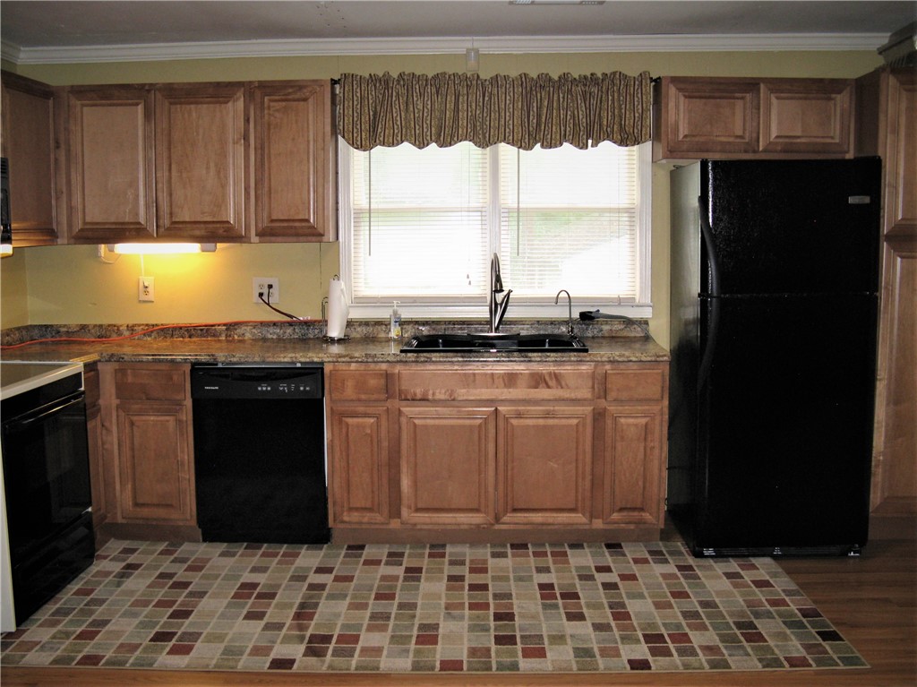 2004 Broadway Lake Road Anderson, SC 29621 - Photo 5 of 19 Gallery Image 5
