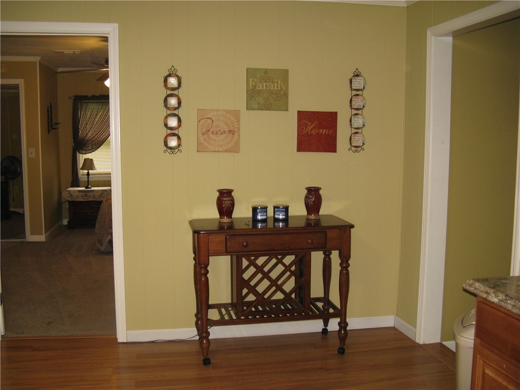 2004 Broadway Lake Road Anderson, SC 29621 - Photo 9 of 19 Gallery Image 9