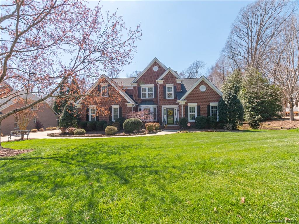 3926 Huckleberry Road Charlotte, NC 28210 - Photo 1 of 36 Gallery Image 1