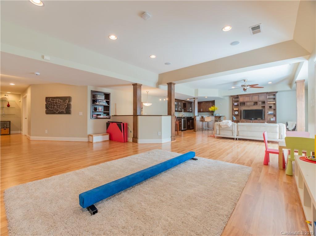 3926 Huckleberry Road Charlotte, NC 28210 - Photo 25 of 36 Gallery Image 25