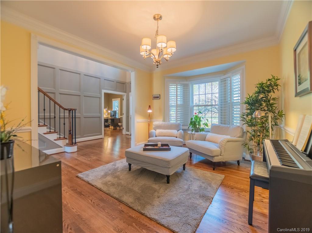 3926 Huckleberry Road Charlotte, NC 28210 - Photo 6 of 36 Gallery Image 6