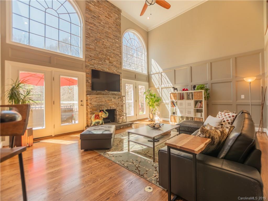 3926 Huckleberry Road Charlotte, NC 28210 - Photo 7 of 36 Gallery Image 7