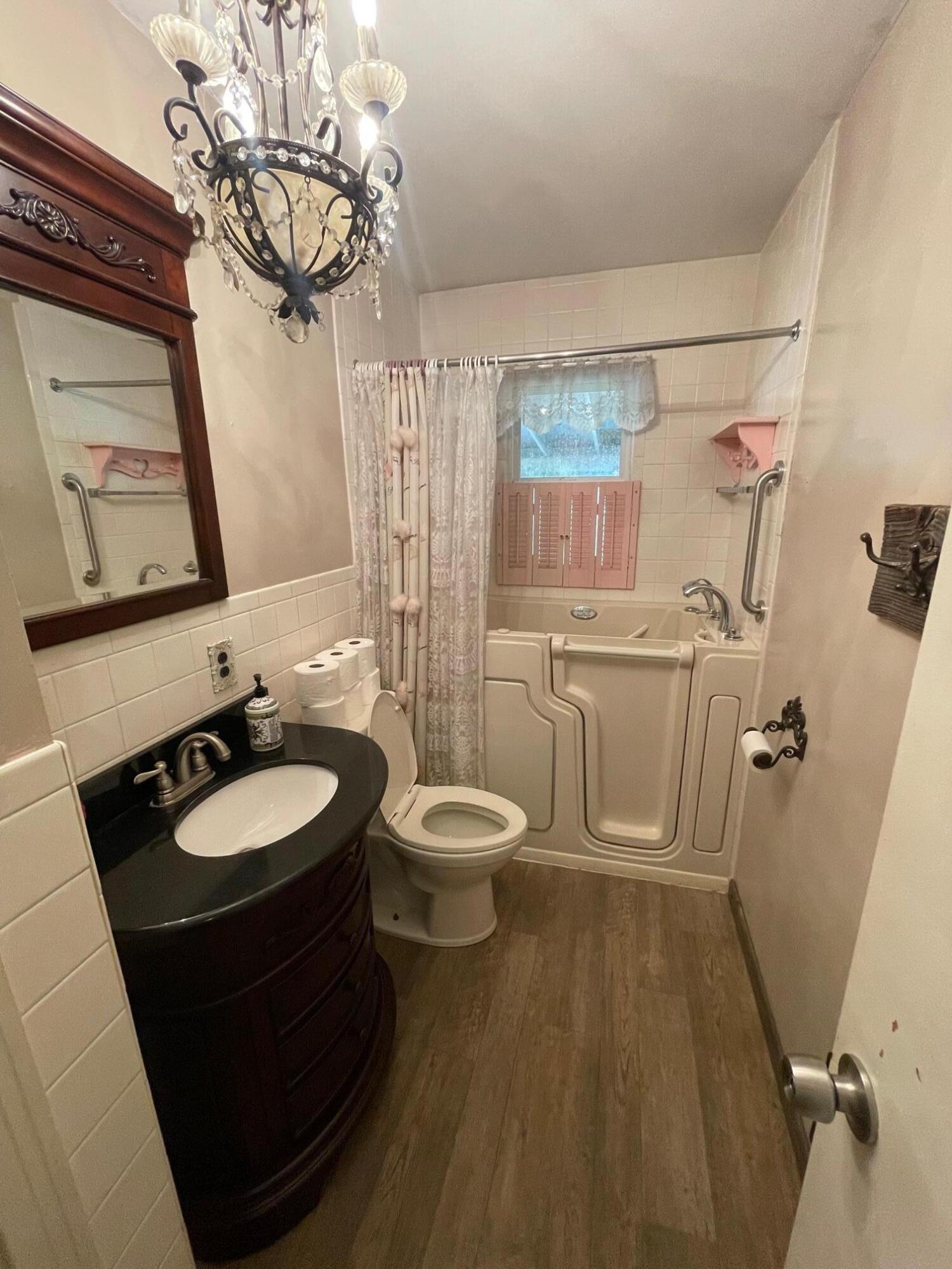 2879 Roosevelt Road Muskegon, MI 49441 - Photo 11 of 16 IMG_3793