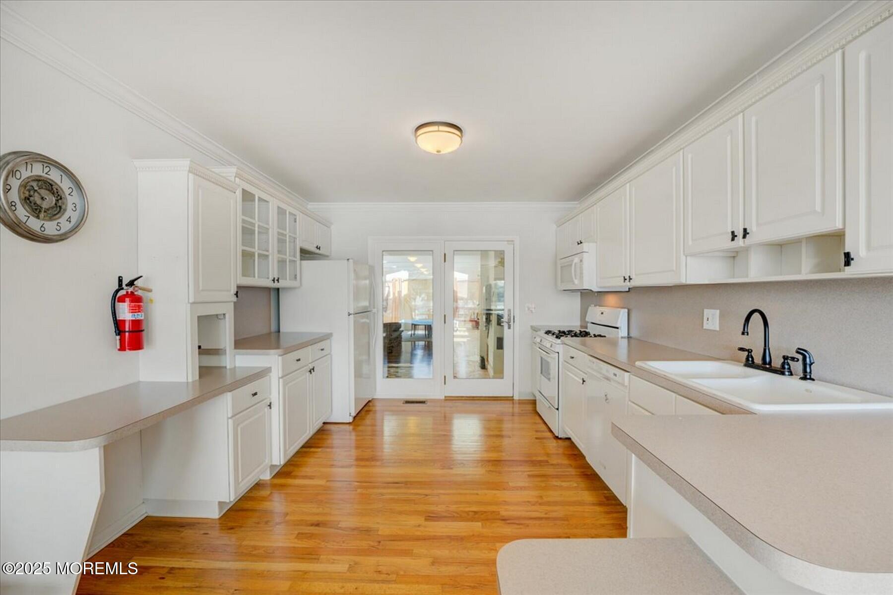 74 Seneca Place Oceanport, NJ 07757 - Photo 14 of 45 10-Kitchen 1