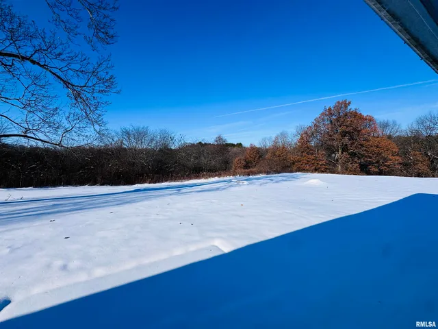 $164,500 | 10810 East 1000th Street, Macomb, IL 61455