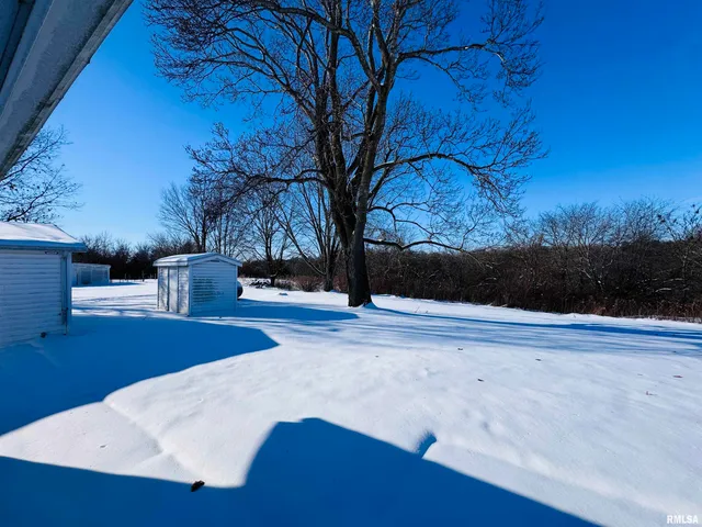 $164,500 | 10810 East 1000th Street, Macomb, IL 61455