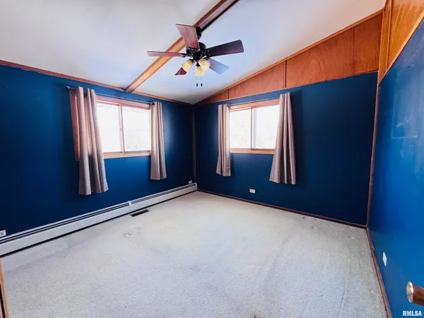 $159,500 | 10810 East 1000th Street, Macomb, IL 61455