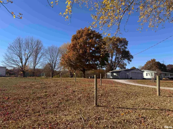 $159,500 | 10810 East 1000th Street, Macomb, IL 61455