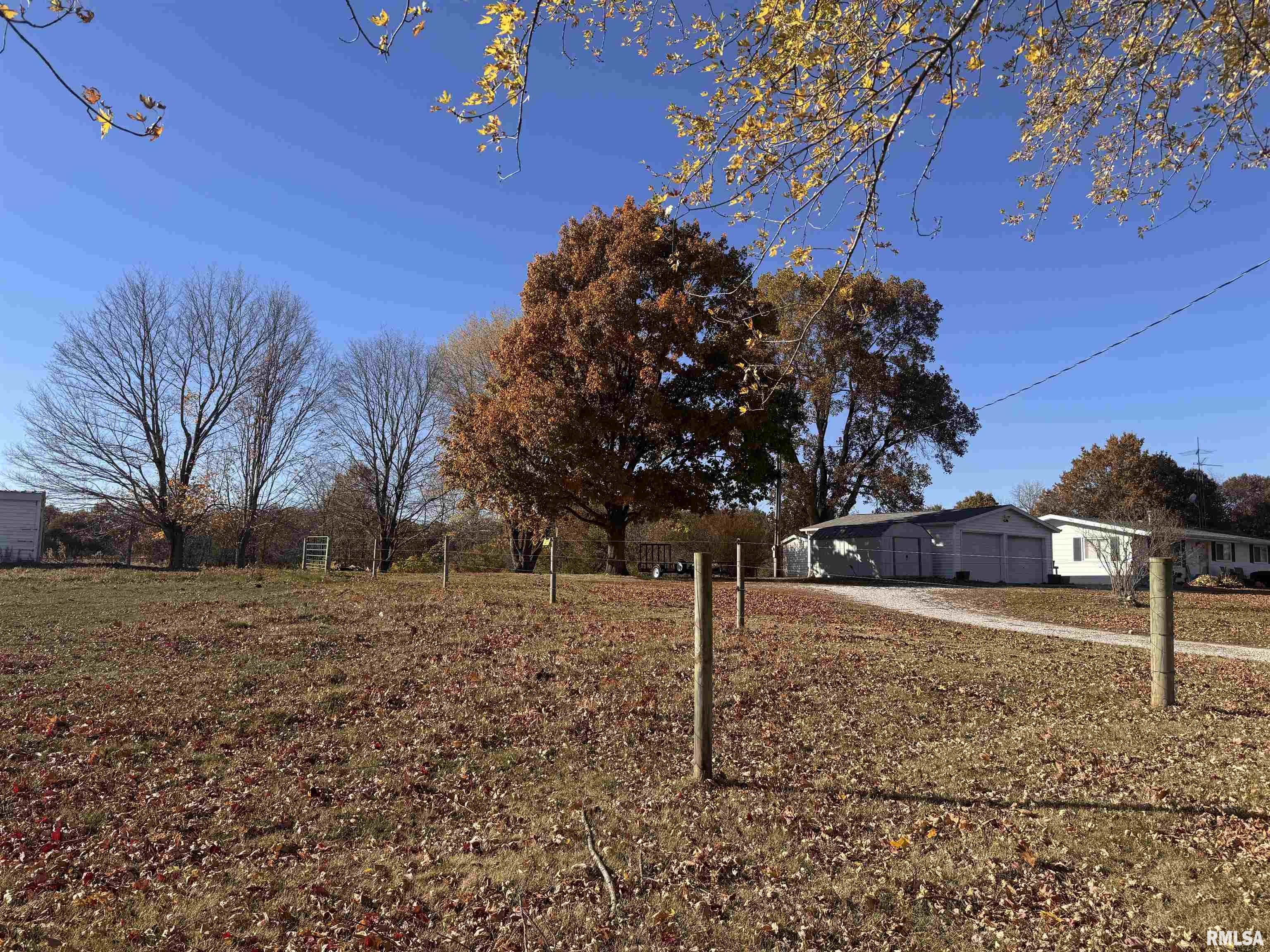 10810 East 1000th Street Macomb, IL 61455 - Photo 4 of 28