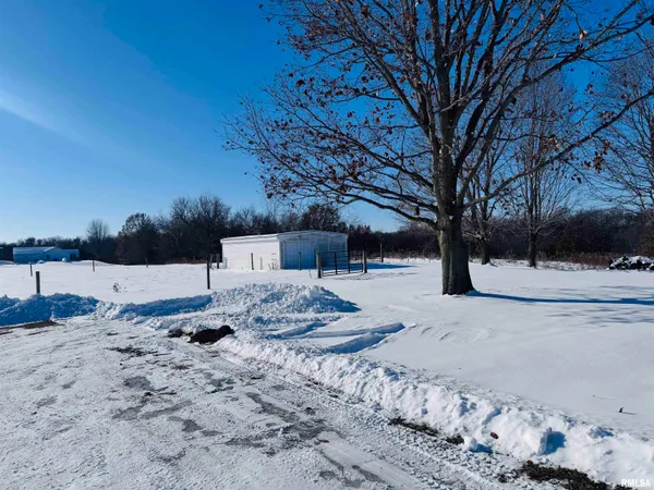 $159,500 | 10810 East 1000th Street, Macomb, IL 61455